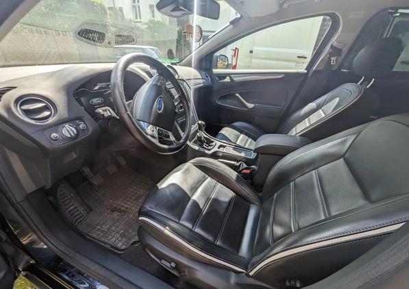 Ford Mondeo cena 33000 przebieg: 190000, rok produkcji 2011 z Kołobrzeg małe 704